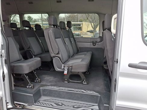 Used 2022 Ford Transit 350 XLT image 10