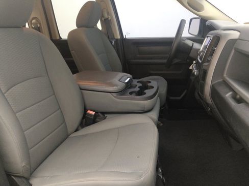 Used 2017 RAM 1500 Express image 21