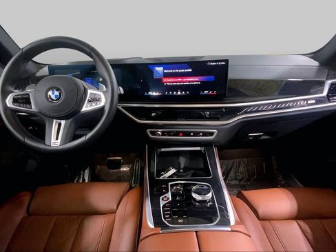 Used 2025 BMW X5 M60i w/ Executive Package AWD/4WD image 16