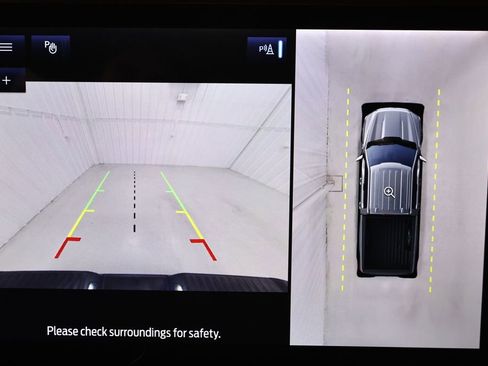 Certified 2022 Ford F150 XLT w/ Equipment Group 302A High image 26