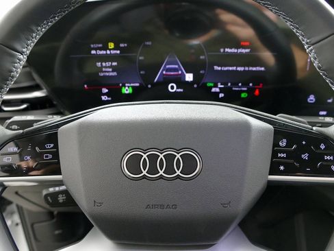 New 2025 Audi Q5 Premium Plus image 17