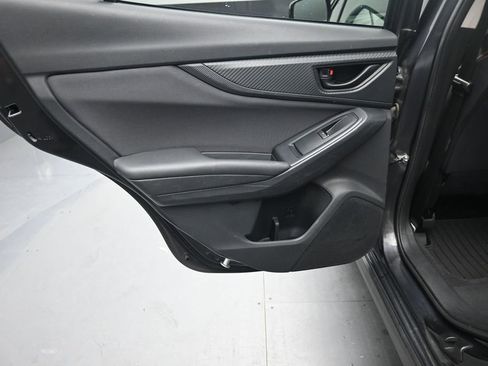 Used 2018 Subaru Crosstrek 2.0i Premium w/ Popular Package #2 AWD/4WD image 17