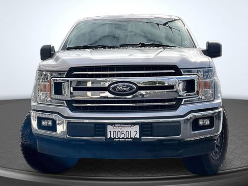 Used 2018 Ford F150 XLT image 3