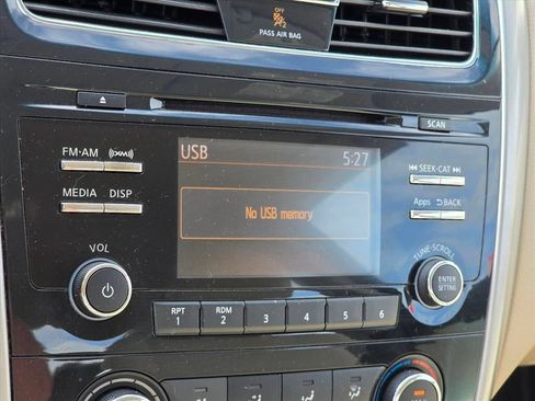 Used 2015 Nissan Altima 2.5 S w/ Sport Value Package FWD image 20
