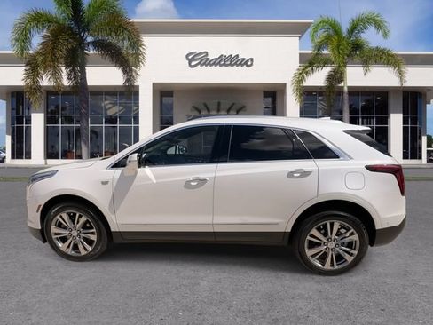 Certified 2024 Cadillac XT5 Premium Luxury w/ Technology Package FWD image 9