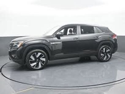 Used 2024 Volkswagen Atlas Cross Sport SE