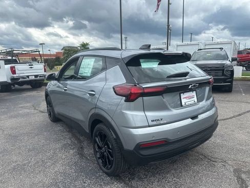 New 2027 Chevrolet Bolt RS w/ Technology Package FWD image 5