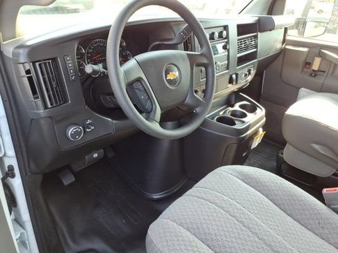 New 2026 Chevrolet Express 3500 w/ Power Convenience Package RWD image 4