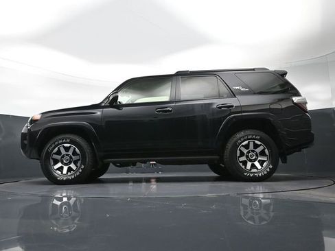 Used 2024 Toyota 4Runner TRD Off-Road Premium image 38