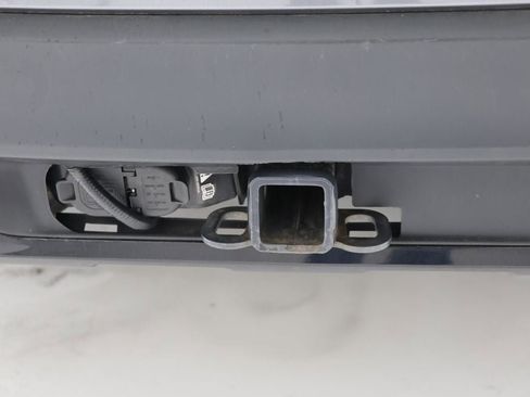 Used 2022 Ford Explorer ST-Line w/ Class IV Trailer Tow Package image 10