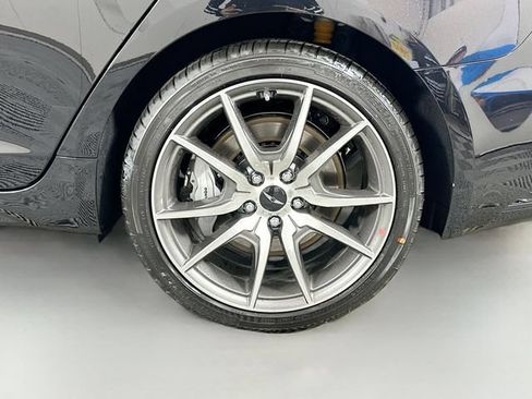 New 2026 Genesis G70 2.5T RWD image 23