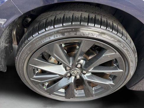 Used 2023 Toyota Corolla SE image 18