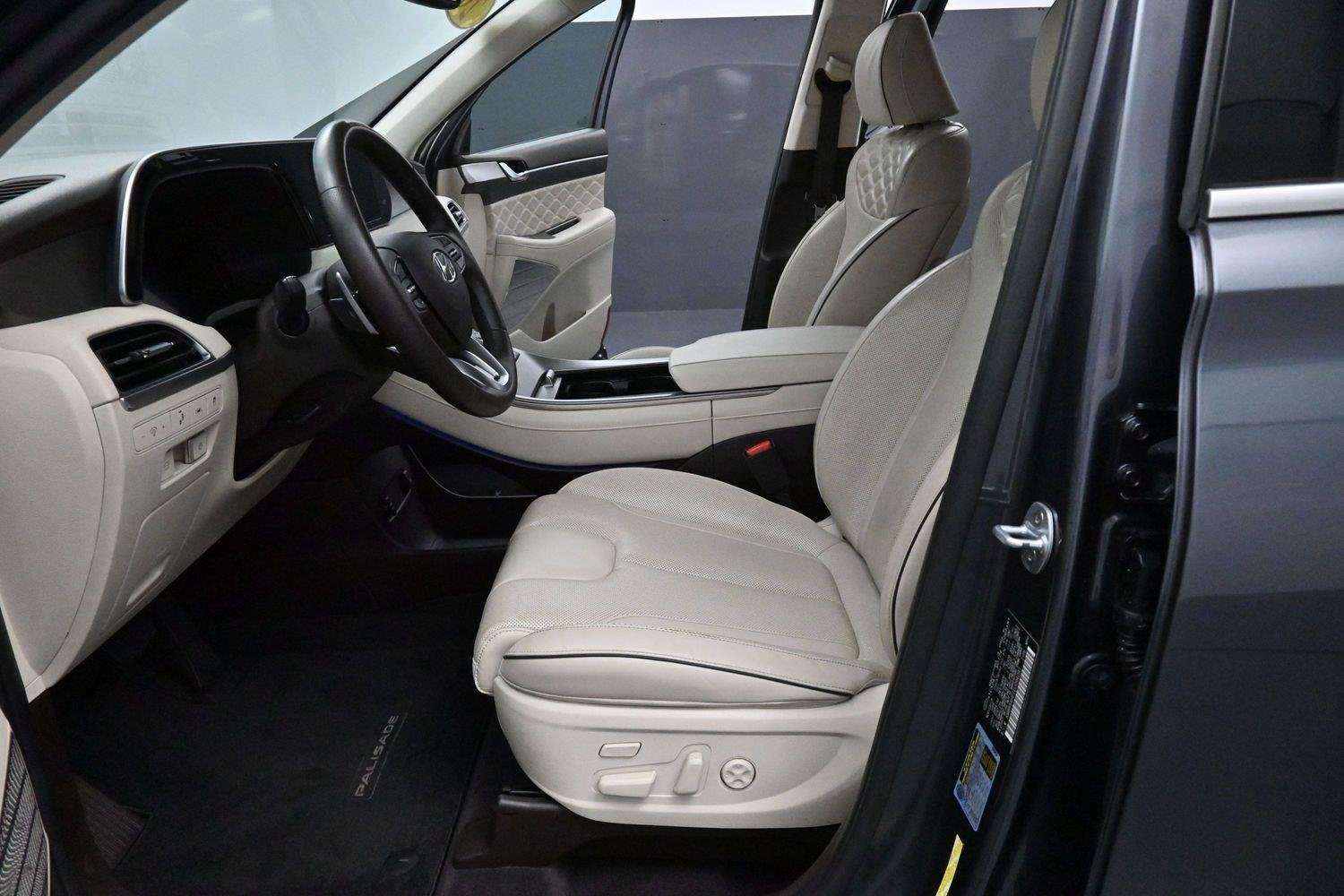 Used 2020 Hyundai Palisade Limited FWD image 15
