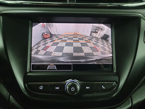 Used 2023 Chevrolet TrailBlazer LS image 13