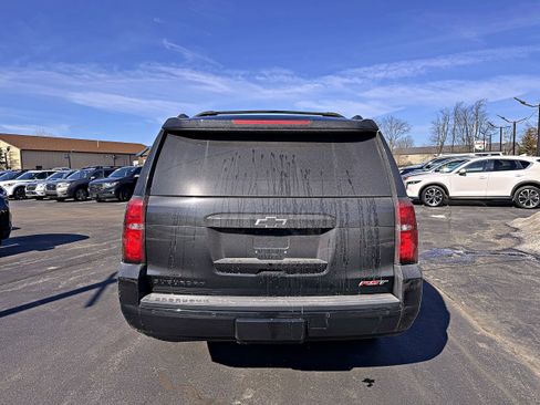 Used 2020 Chevrolet Suburban Premier w/ RST 6.2L Performance Edition image 8