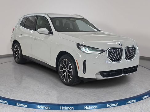 Used 2026 BMW X3 xDrive30i w/ Convenience Package AWD/4WD image 4