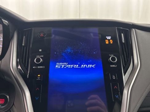 Used 2022 Subaru Outback Premium image 14