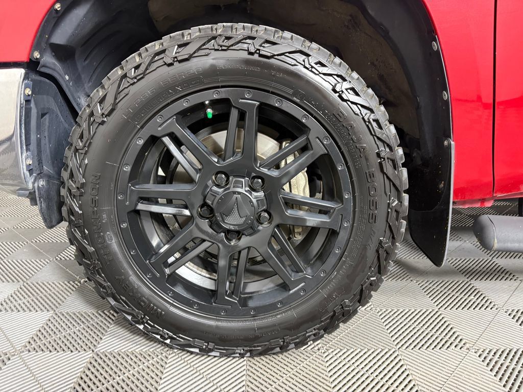 Used 2018 Toyota Tundra SR5 w/ SR5 Upgrade Package RWD image 10