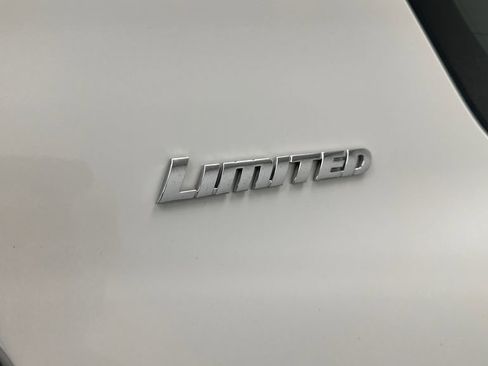 Certified 2021 Toyota 4Runner Limited AWD/4WD image 20