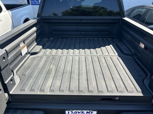 Certified 2025 Honda Ridgeline Sport image 33