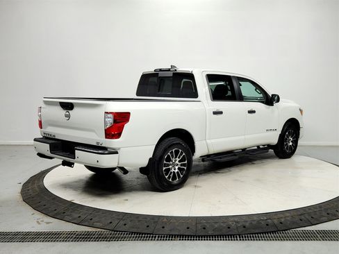 Used 2023 Nissan Titan SV w/ Accessory Utility Package image 7