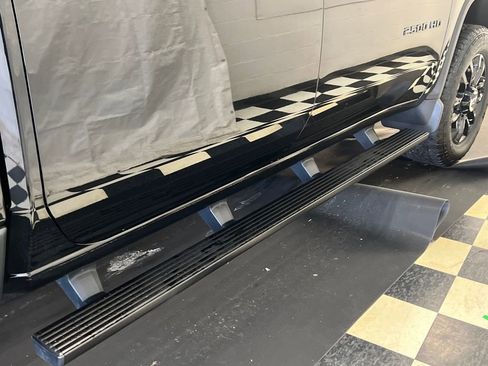 Used 2025 Chevrolet Silverado 2500 Custom w/ Custom Value Package image 23