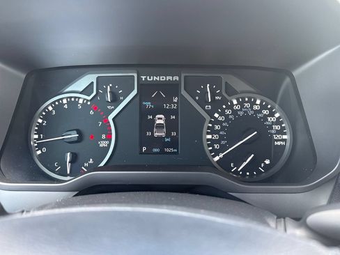Used 2024 Toyota Tundra SR5 AWD/4WD image 17