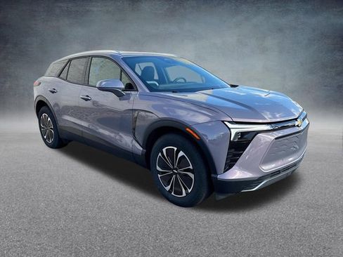 New 2024 Chevrolet Blazer EV LT image 4