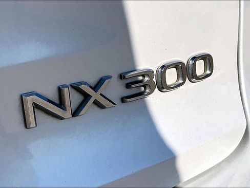 Used 2021 Lexus NX 300 FWD w/ Premium Package image 10
