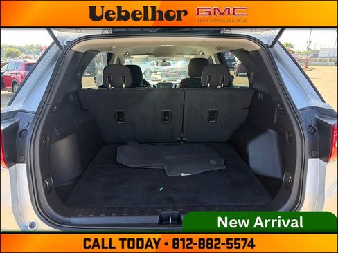 Used 2018 Chevrolet Equinox LT FWD image 9
