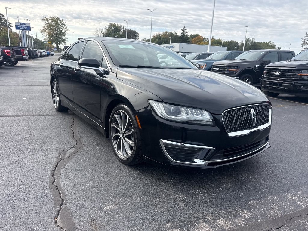 Used 2018 Lincoln MKZ Reserve w/ Magnetic Appearance Package FWD image 4