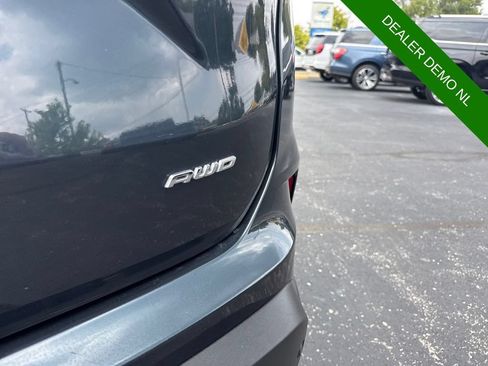 Used 2024 Ford Edge SEL w/ Convenience Package AWD/4WD image 9