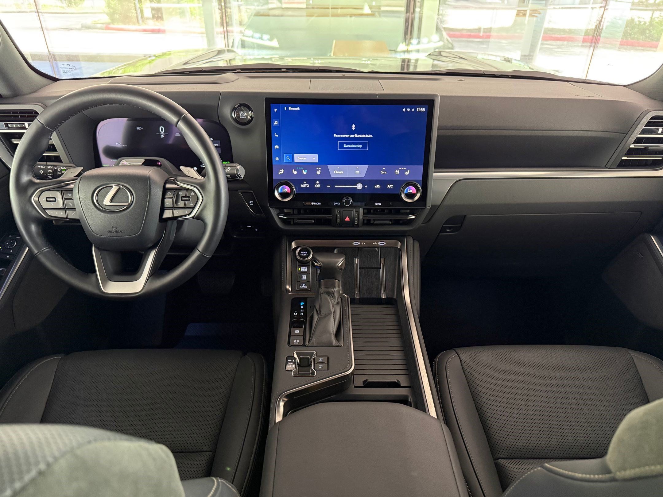 Used 2024 Lexus GX 550 AWD/4WD image 15