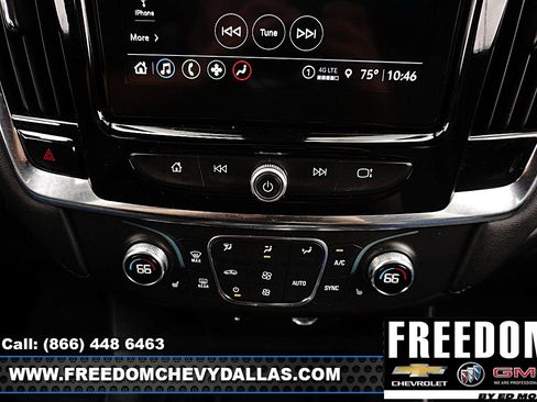 Used 2023 Chevrolet Traverse LT FWD image 18