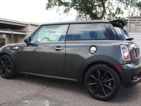 Used 2011 MINI Cooper S FWD image 21