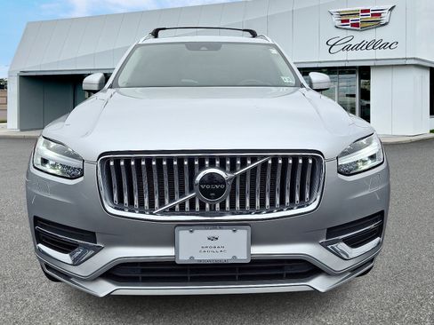 Used 2022 Volvo XC90 T8 Inscription w/ Advanced Package image 2