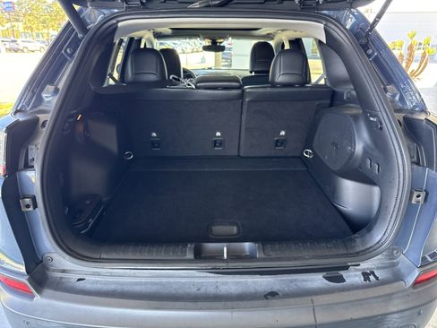 Used 2022 Jeep Cherokee Latitude Lux w/ Sun & Sound Group image 35