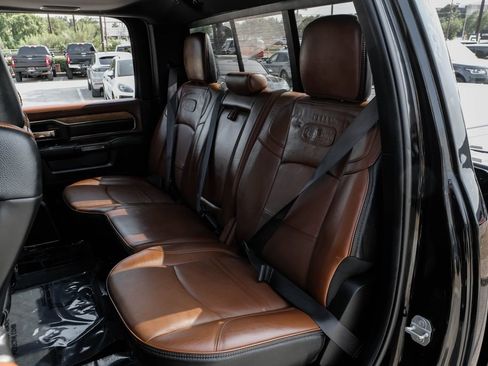 Used 2019 RAM 2500 Limited AWD/4WD image 36