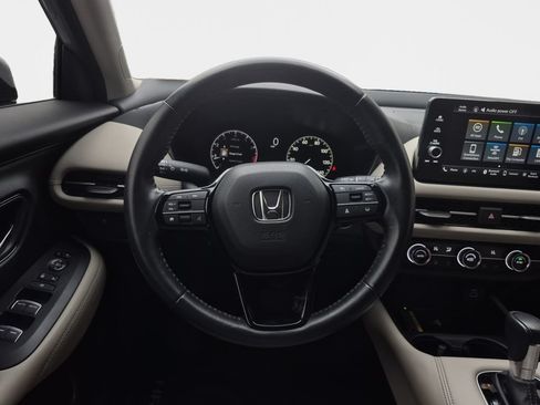 Used 2023 Honda HR-V EX-L image 11