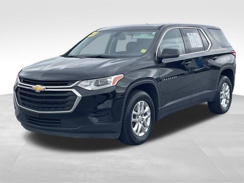 Used 2021 Chevrolet Traverse LS image 8