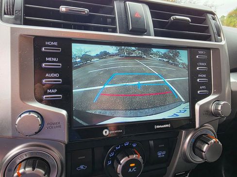 Used 2021 Toyota 4Runner SR5 image 18