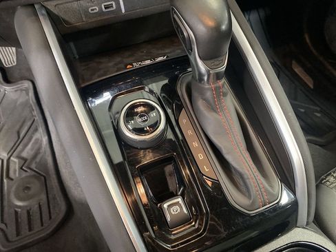 Certified 2023 Chevrolet Colorado Z71 w/ Z71 Convenience Package 2 image 16