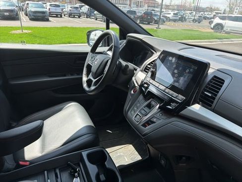 Used 2024 Honda Odyssey Sport image 10