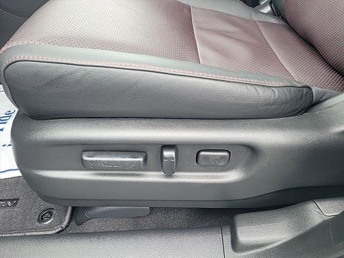 Used 2025 Honda Ridgeline Black Edition image 19