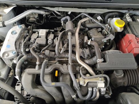 Used 2024 Nissan Sentra SV FWD image 30