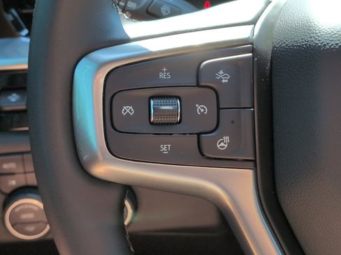 Used 2025 Chevrolet Silverado 2500 LTZ w/ LTZ Premium Package AWD/4WD image 24