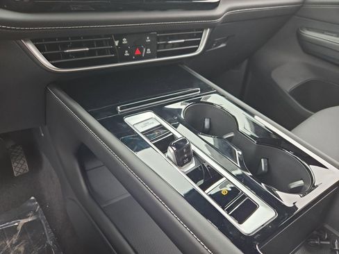 New 2026 Volkswagen Atlas Cross Sport SE AWD/4WD image 24