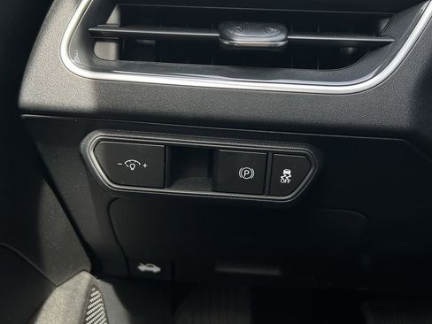 Used 2025 Kia K4 EX FWD image 25