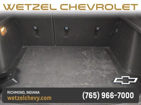 Used 2024 Chevrolet Trax RS FWD image 5