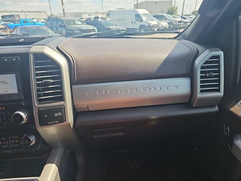 Used 2019 Ford F350 King Ranch w/ King Ranch Ultimate Package AWD/4WD image 51